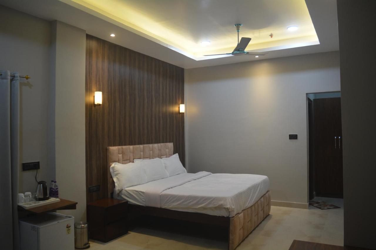 Maharaja Hotel & Banquet Darbhanga Экстерьер фото
