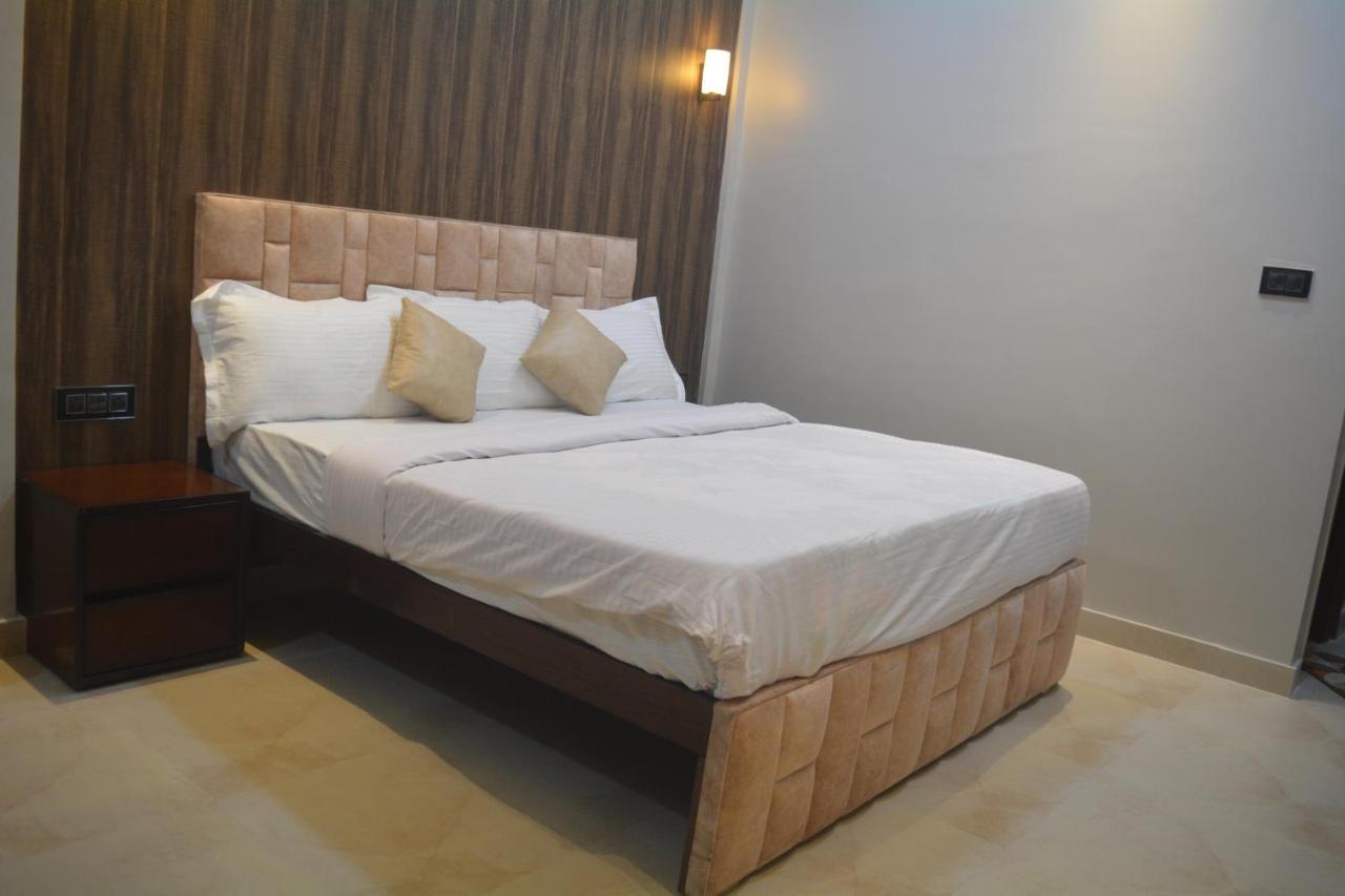 Maharaja Hotel & Banquet Darbhanga Экстерьер фото