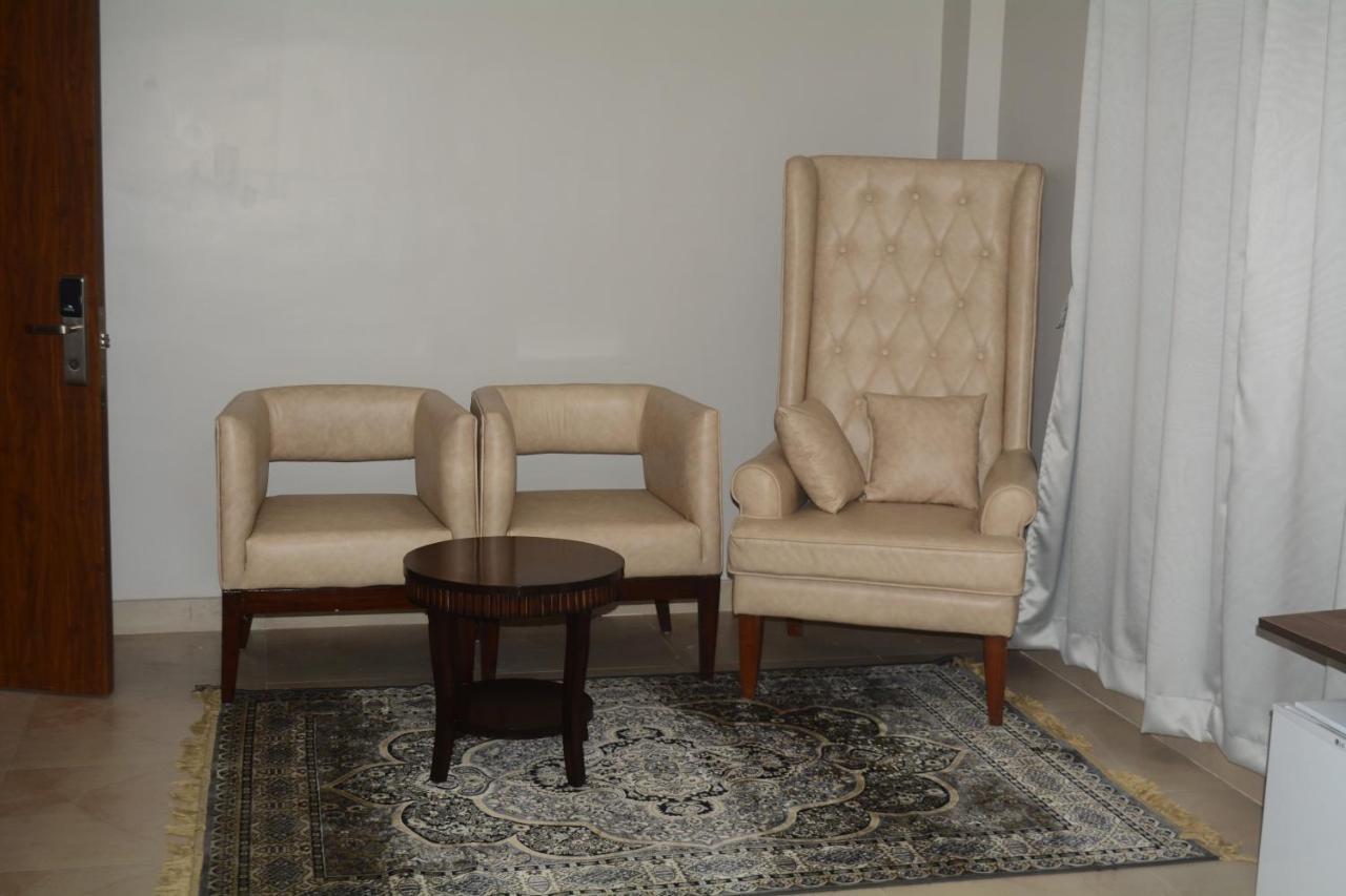 Maharaja Hotel & Banquet Darbhanga Экстерьер фото