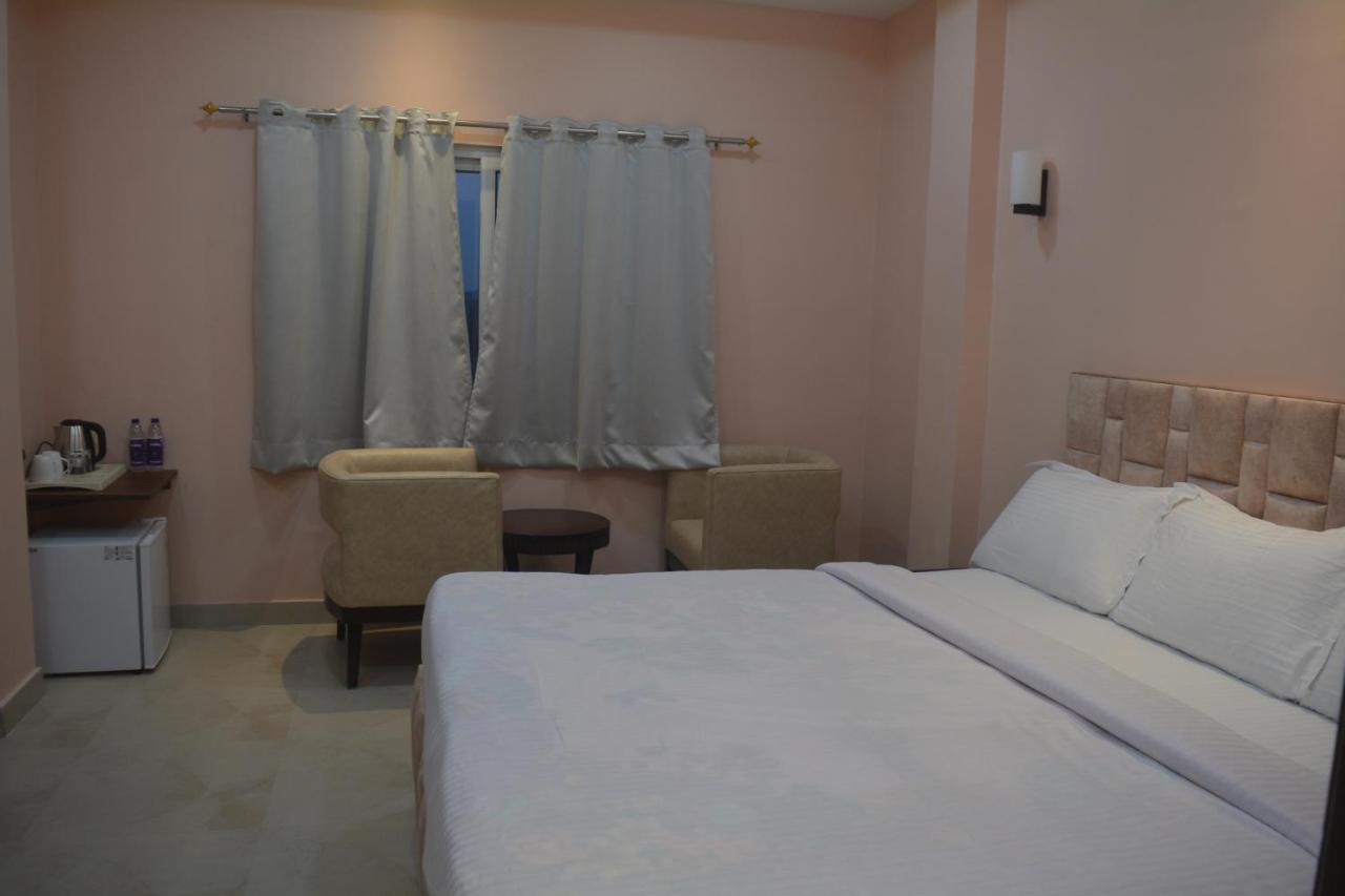 Maharaja Hotel & Banquet Darbhanga Экстерьер фото